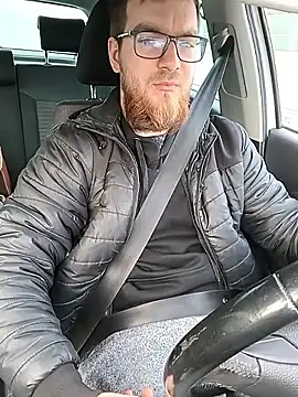 Snapshot of Sweet_bear69 chatting on 01.10.26 Sweet bear69 online show from 01.10.26