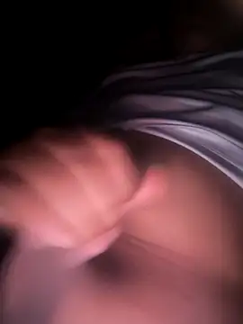 Snapshot of EZEL-59 chatting on 09.17.25 EZEL-59 online show from 09.17.25