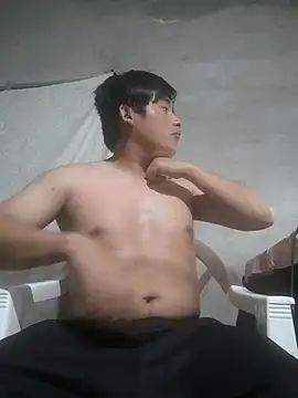 Snapshot of EZEL-59 chatting on 10.11.25 EZEL-59 online show from 10.11.25