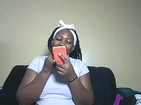 Snapshot of Mila_Melanie chatting on 10.15.25 Mila Melanie online show from 10.15.25