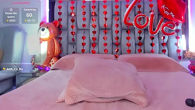 Snapshot of Abbye_blue01 chatting on 02.06.25 Abbye blue01 online show from 02.06.25