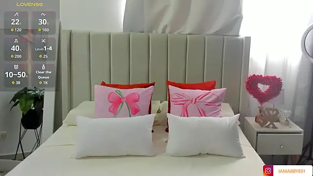 Snapshot of Abbye_blue01 chatting on 02.20.26 Abbye blue01 online show from 02.20.26