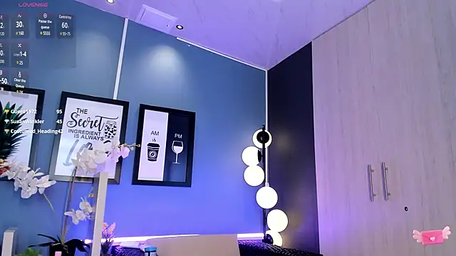 Snapshot of GiselOrtiz chatting on 02.18.25 GiselOrtiz online show from 02.18.25