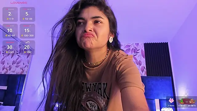 Snapshot of GiselOrtiz chatting on 02.23.25 GiselOrtiz online show from 02.23.25