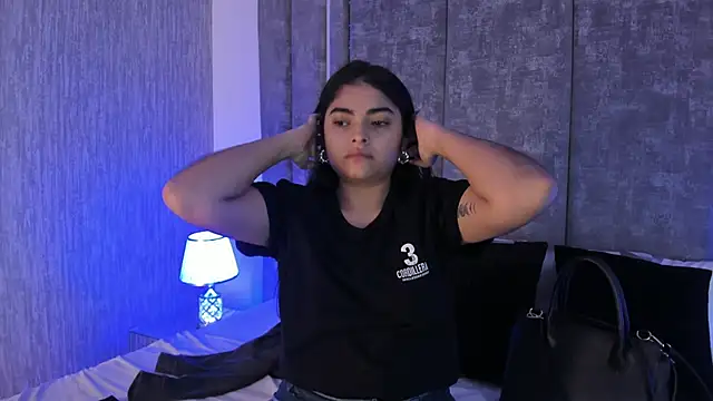 Snapshot of GiselOrtiz chatting on 10.08.25 GiselOrtiz online show from 10.08.25