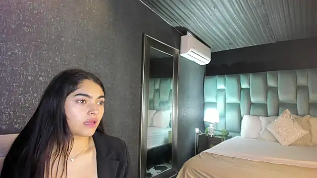 Snapshot of GiselOrtiz chatting on 06.08.26 GiselOrtiz online show from 06.08.26