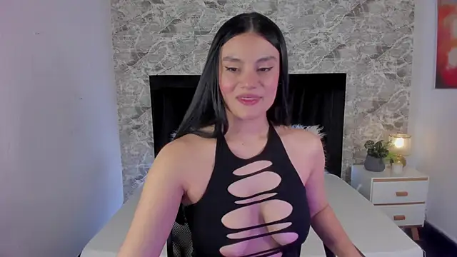 Snapshot of Maylin_Garcia chatting on 10.07.25 Maylin Garcia online show from 10.07.25