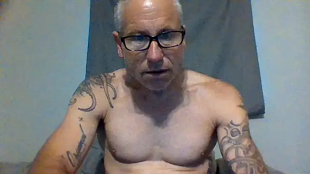Snapshot of Pcsammy73 chatting on 04.30.26 Pcsammy73 online show from 04.30.26