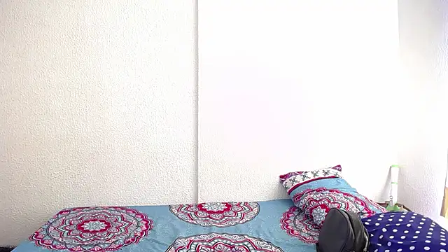  joanne and oliver  online show from 11.13.25