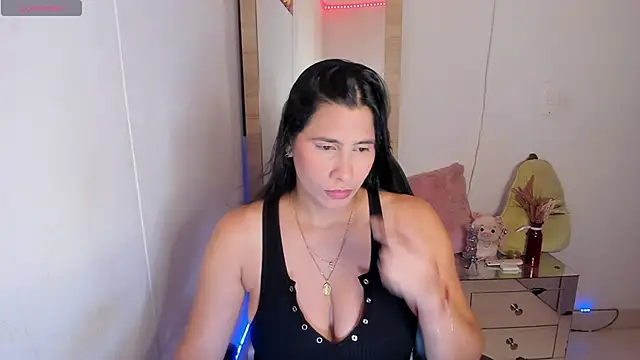 Snapshot of hellensexy chatting on 05.16.26 hellensexy online show from 05.16.26