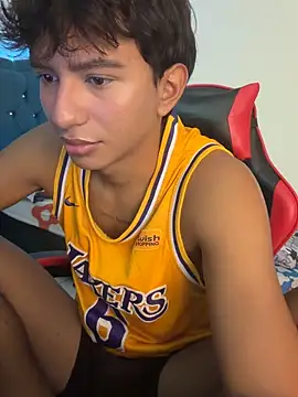 Leonarrrd 01 online show from 02.09.26