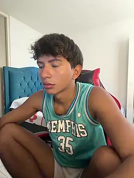 Leonarrrd 01 online show from 02.09.26