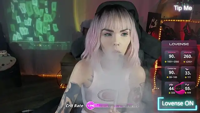 Kerry Kirk online show from 12.02.25