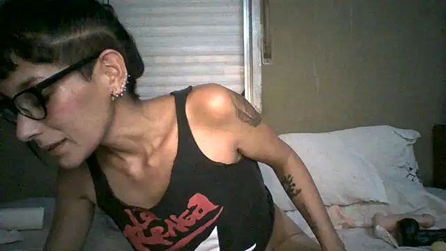 Sofii floyd  online show from 12.20.24