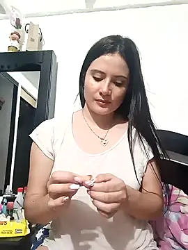 Snapshot of Zoe_Clark_ chatting on 01.14.25 Zoe Clark online show from 01.14.25