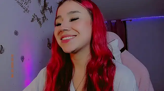 Snapshot of madisonx17 chatting on 02.26.25 madisonx17 online show from 02.26.25