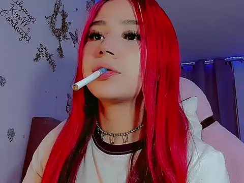 Snapshot of madisonx17 chatting on 03.21.25 madisonx17 online show from 03.21.25