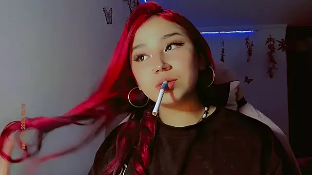 Snapshot of madisonx17 chatting on 09.12.25 madisonx17 online show from 09.12.25