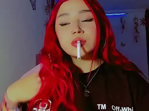 Snapshot of madisonx17 chatting on 09.18.25 madisonx17 online show from 09.18.25