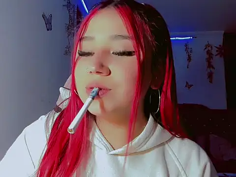 Snapshot of madisonx17 chatting on 10.24.25 madisonx17 online show from 10.24.25