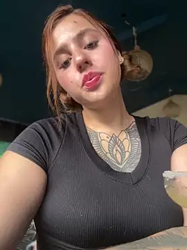 ValerieHilton online show from 03.01.25