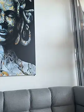 ValerieHilton online show from 09.10.25