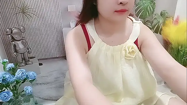 Snapshot of Milajinxi chatting on 10.09.25 Milajinxi online show from 10.09.25