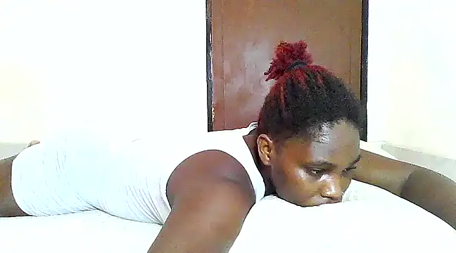 Snapshot of SexyKimberly23 chatting on 02.19.25 SexyKimberly23 online show from 02.19.25