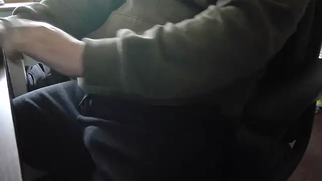 IrishCock30 online show from 04.16.26