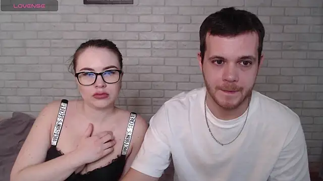 Snapshot of Fuckyoursecretary69 chatting on 05.06.26 Fuckyoursecretary69 online show from 05.06.26