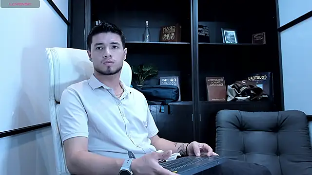 EdwardRoss  online show from 03.17.25