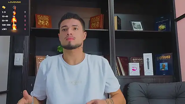 EdwardRoss  online show from 09.12.25