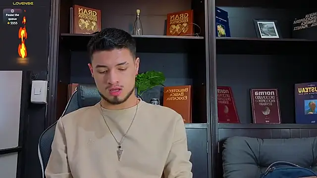 EdwardRoss  online show from 10.03.25