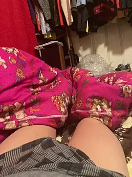 Snapshot of A6229 chatting on 01.31.25 A6229 online show from 01.31.25