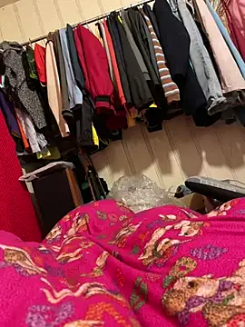 Snapshot of A6229 chatting on 02.02.25 A6229 online show from 02.02.25