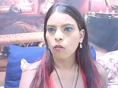 Snapshot of IndianSexyAss chatting on 02.25.25 IndianSexyAss online show from 02.25.25