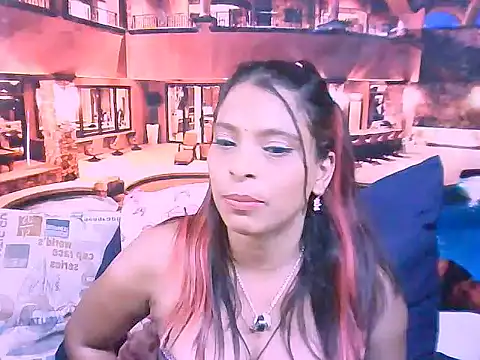 Snapshot of IndianSexyAss chatting on 03.19.25 IndianSexyAss online show from 03.19.25