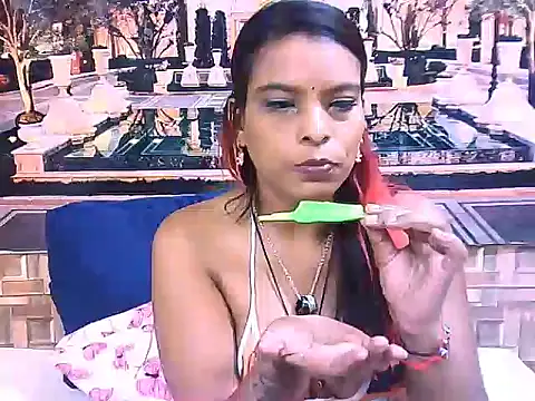 Snapshot of IndianSexyAss chatting on 03.21.25 IndianSexyAss online show from 03.21.25