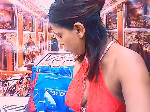 Snapshot of IndianSexyAss chatting on 11.16.25 IndianSexyAss online show from 11.16.25