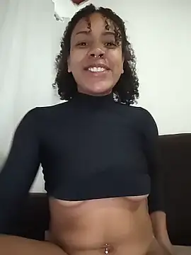 Julia Pretinha online show from 12.18.25