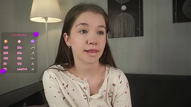 AmiLewis online show from 02.10.25