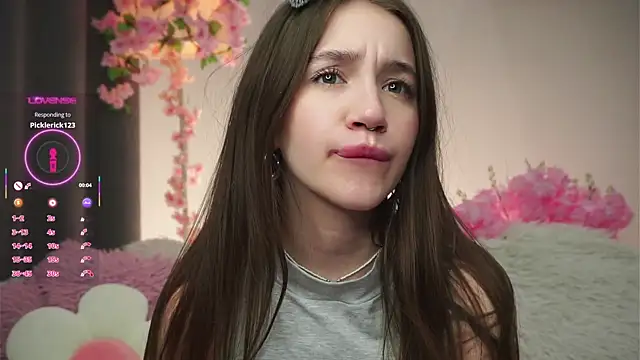 AmiLewis online show from 11.15.25