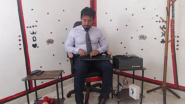 KalethBigDick online show from 10.19.25