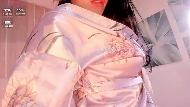 Miah gomez  online show from 01.22.25