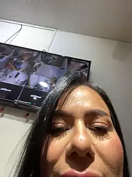 Miah gomez  online show from 02.05.26