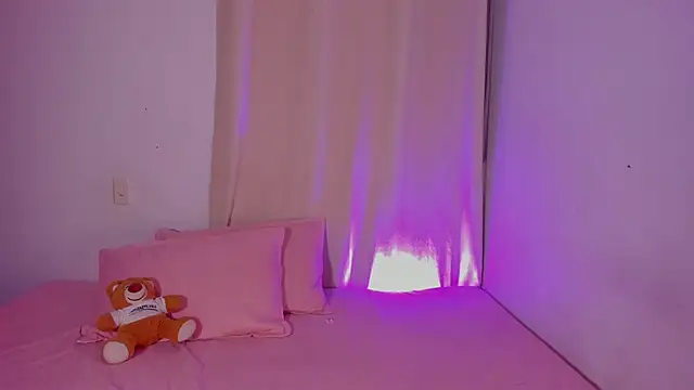 AmyStevenss online show from 03.28.26