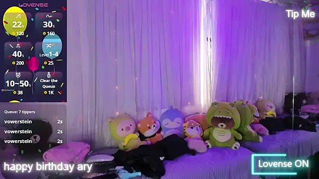 Snapshot of ary_cooper_ chatting on 01.20.25 ary cooper online show from 01.20.25