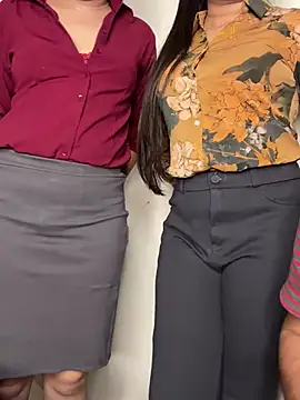 Snapshot of Miss__Malaika chatting on 12.11.24 Miss Malaika online show from 12.11.24