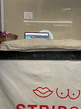 Snapshot of Miss__Malaika chatting on 03.17.25 Miss Malaika online show from 03.17.25