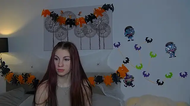 CassKiera online show from 10.26.25